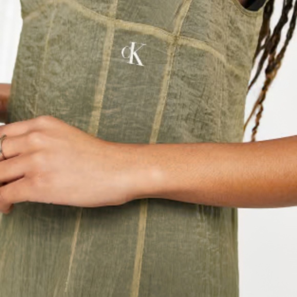 Calvin Klein Chiffon Double Layer Slip Dress. Size S - Picture 4 of 6